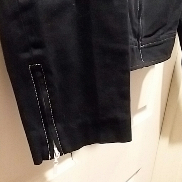 Jacket - Picture 3 of 5